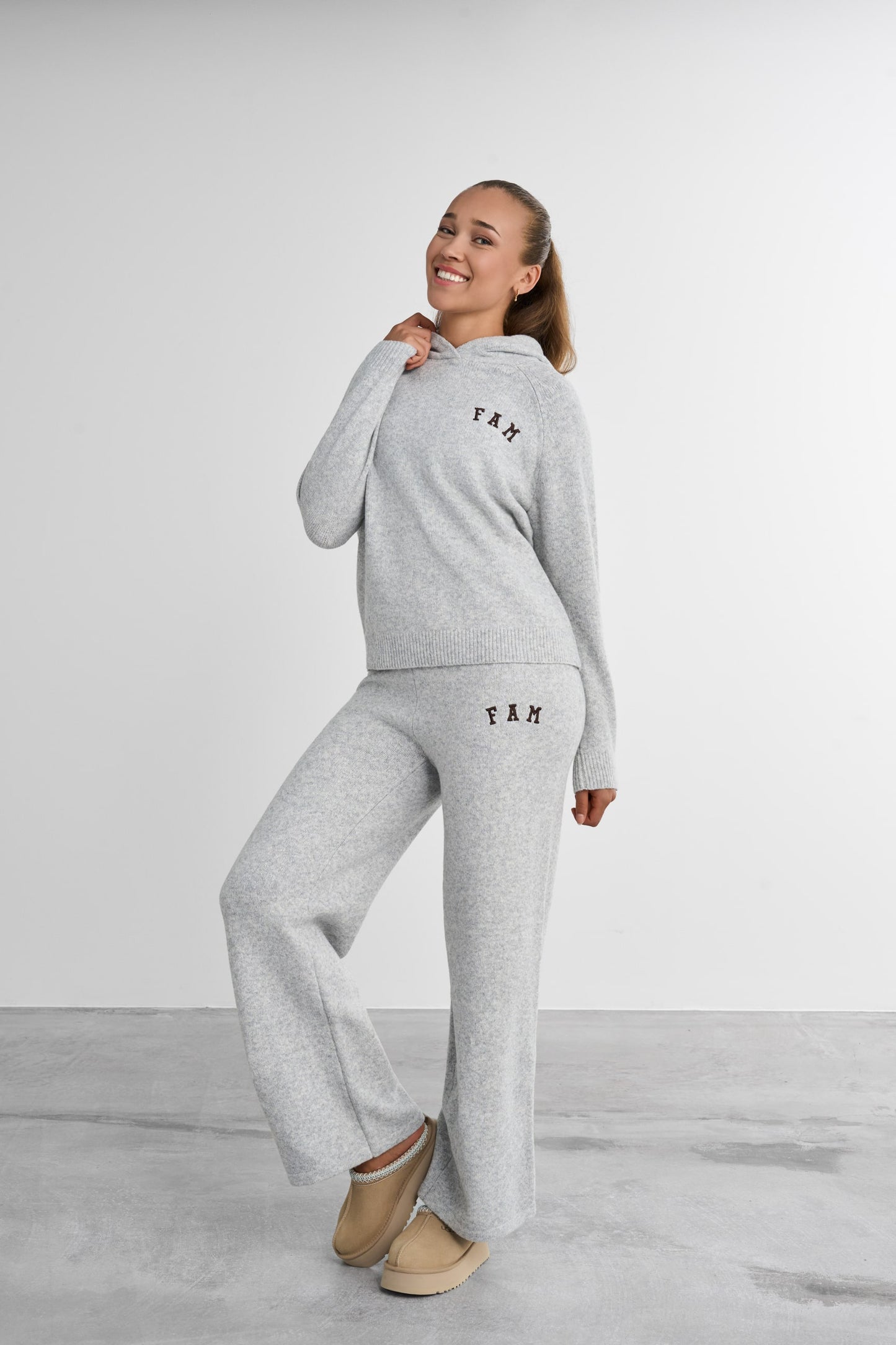 Legacy Knit Hoodie - for dame - Famme -