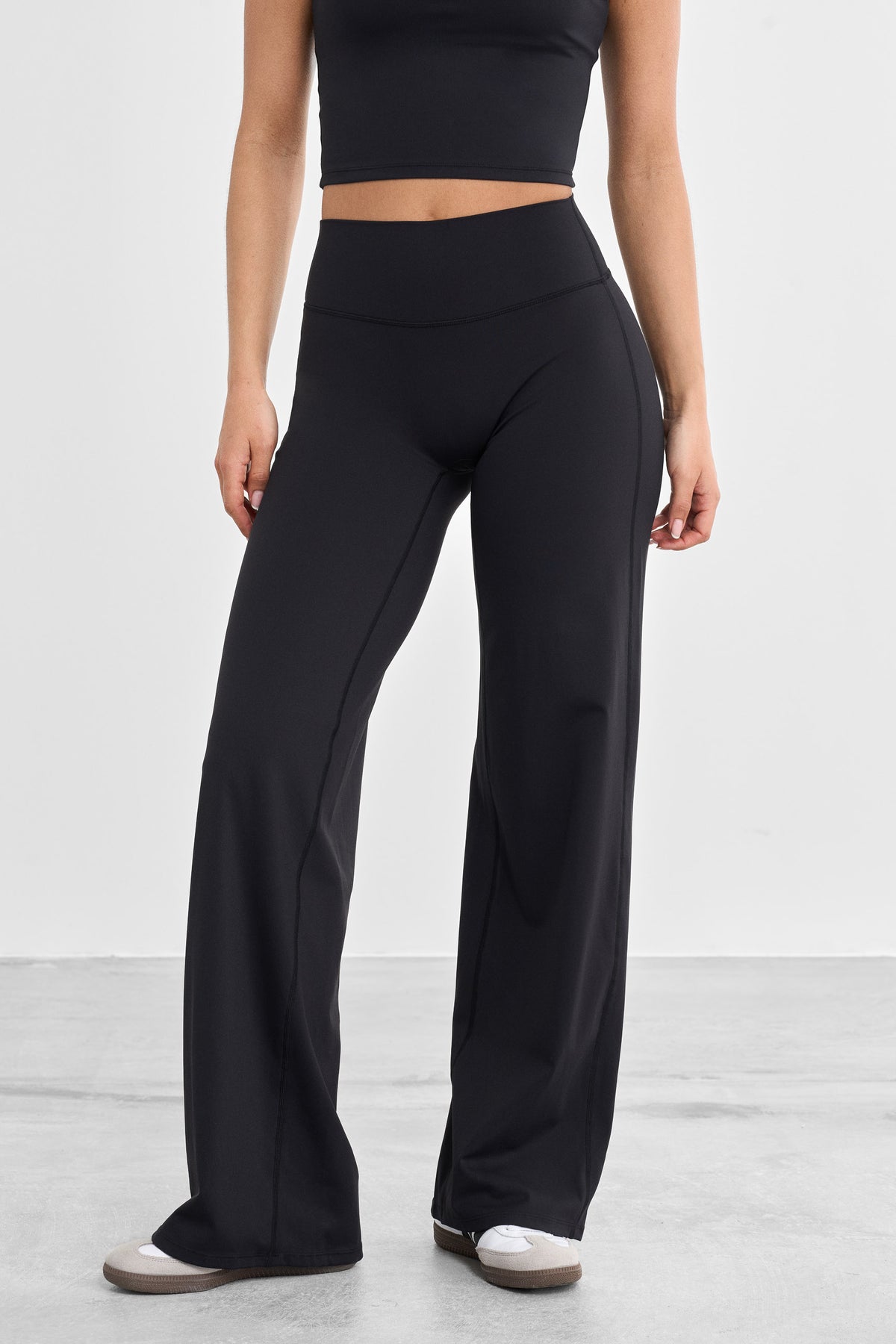 Signature Straight Leg Pants