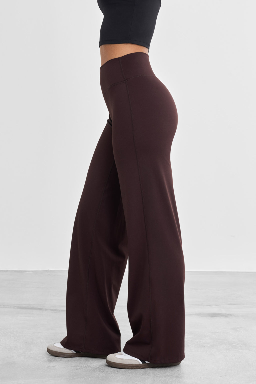 Signature Straight Leg Pants