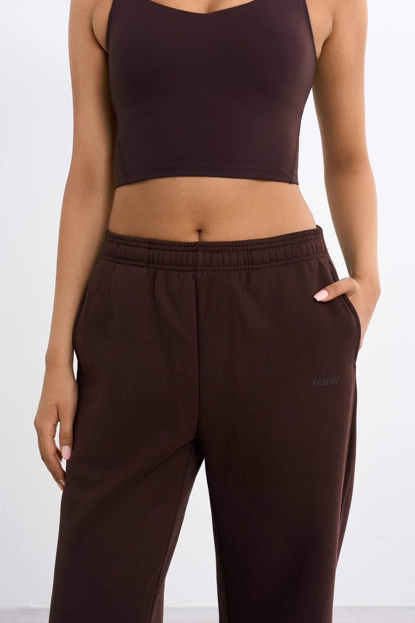 Straight Leg sweatpants