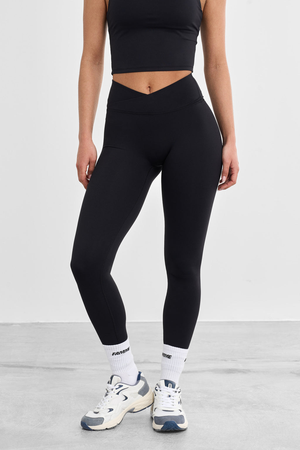 Signature Wrap Leggings
